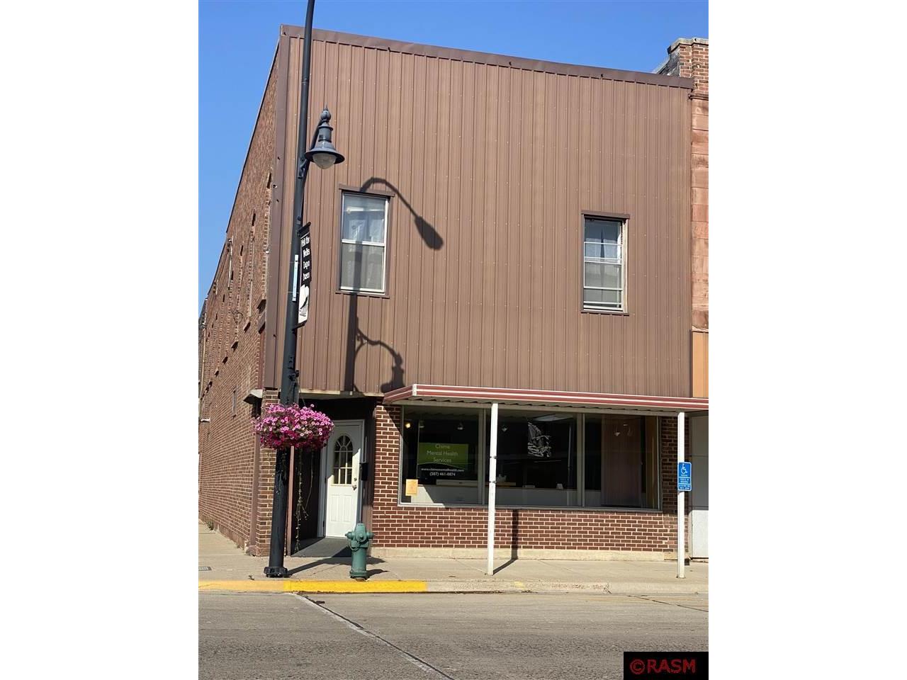 46 S Broadway Wells MN 56097 7033264 image1