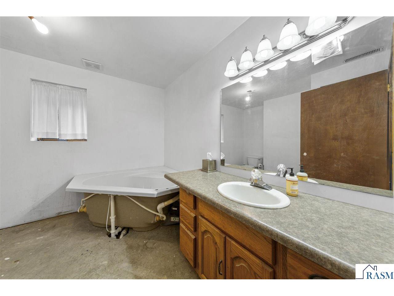 46039 Jefferson Lake Drive Cleveland MN 56017 - Middle Jefferson 267040450 image32