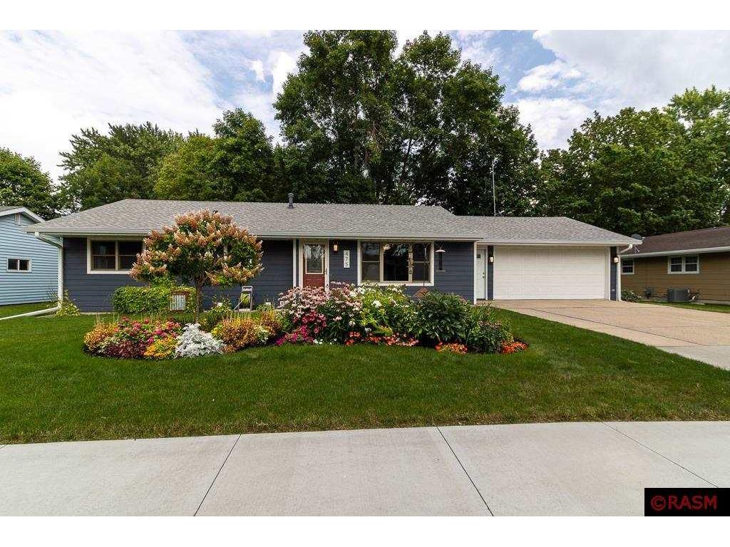 475 N Park Avenue Le Center MN 56057 7035722 image1