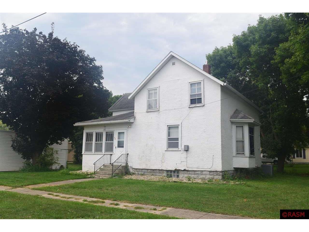 48 4th Ave SW Winnebago MN 56098 7033181 image1