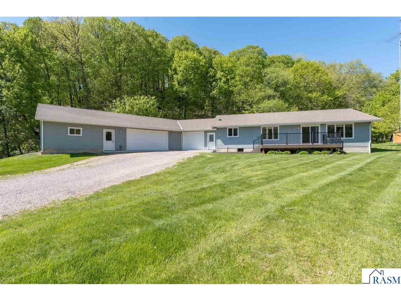 48818 Old River Bluff Road Saint Peter MN 56082 7040221 image1