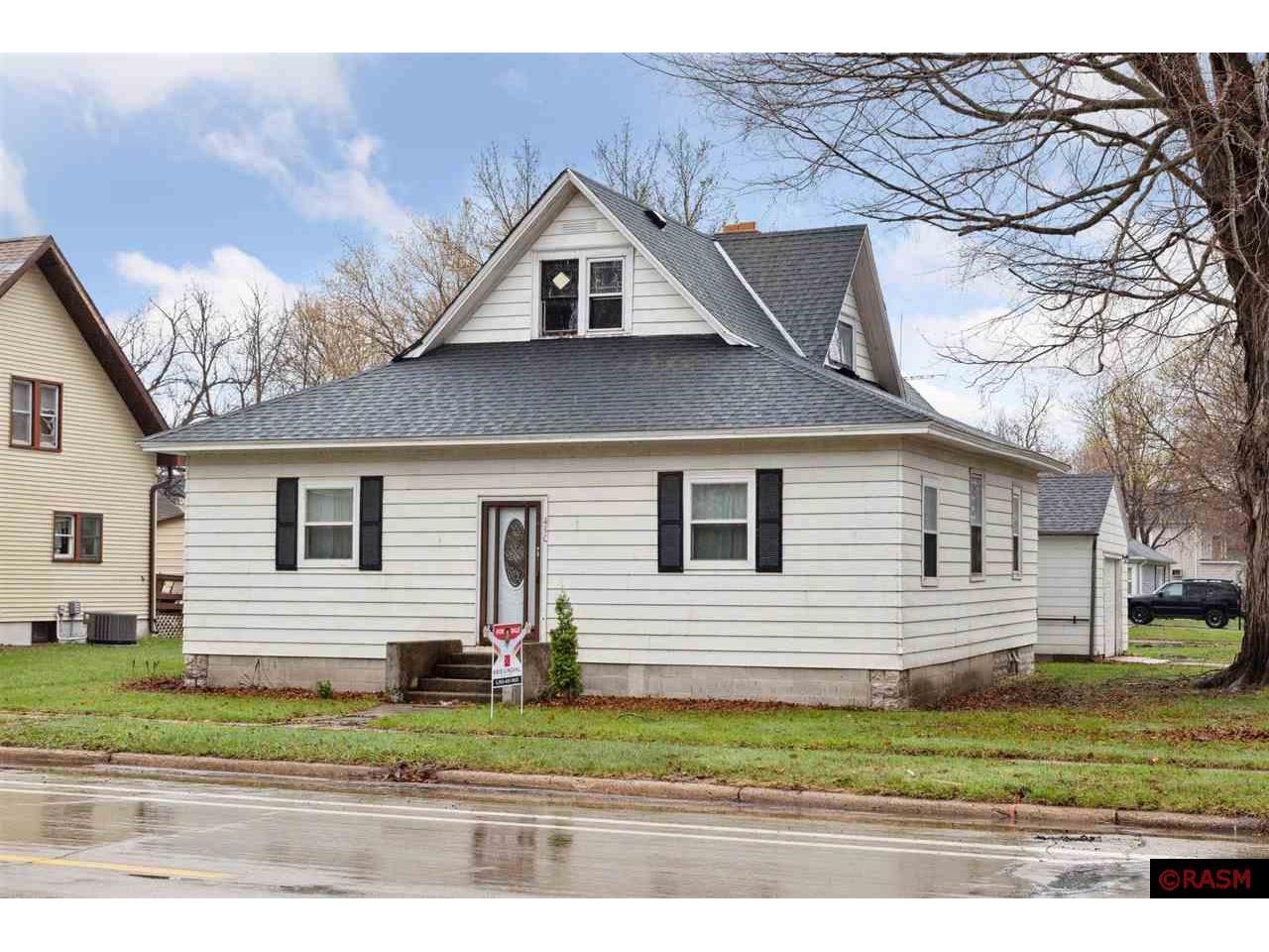 490 NW 1st Street Wells MN 56097 7032200 image1