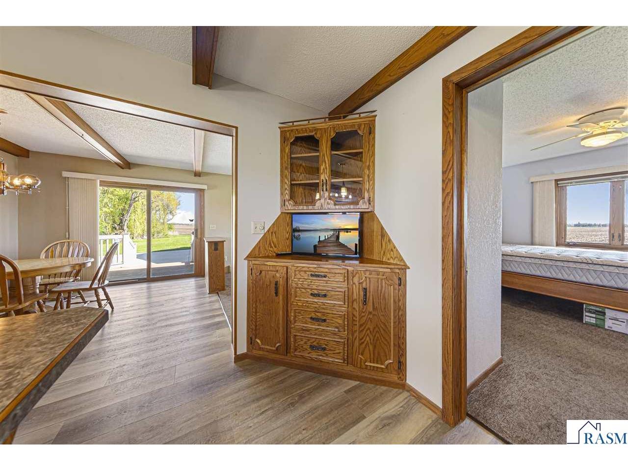49263 461 Avenue Nicollet MN 56074 7040130 image22