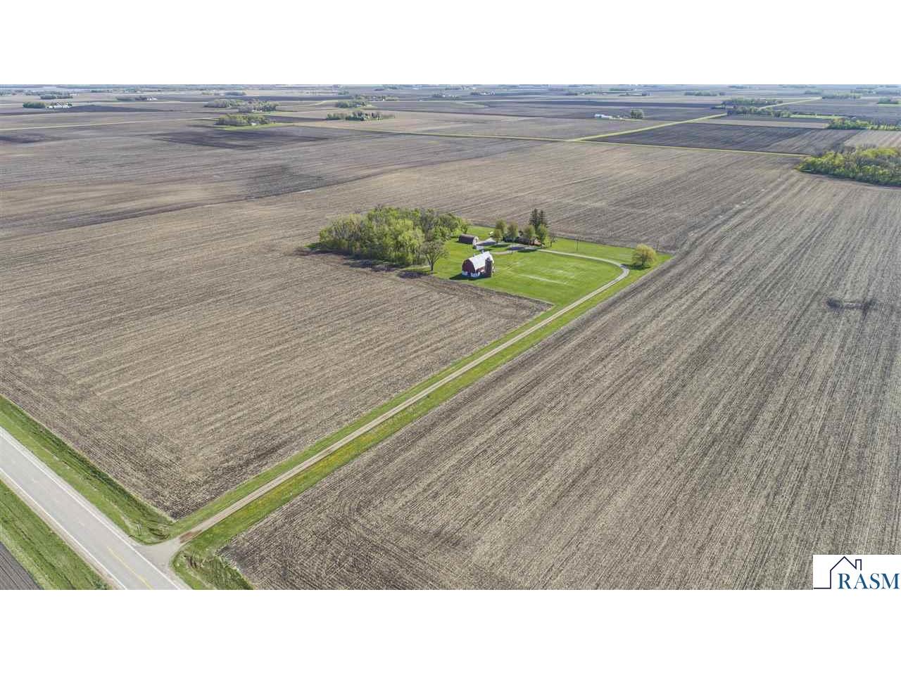 49263 461 Avenue Nicollet MN 56074 7040130 image47
