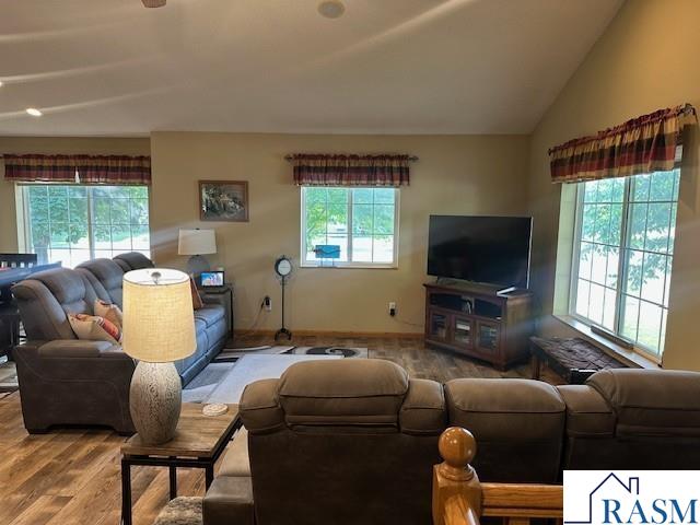 502 N Minnesota Avenue Saint Peter MN 56082 267040975 image3