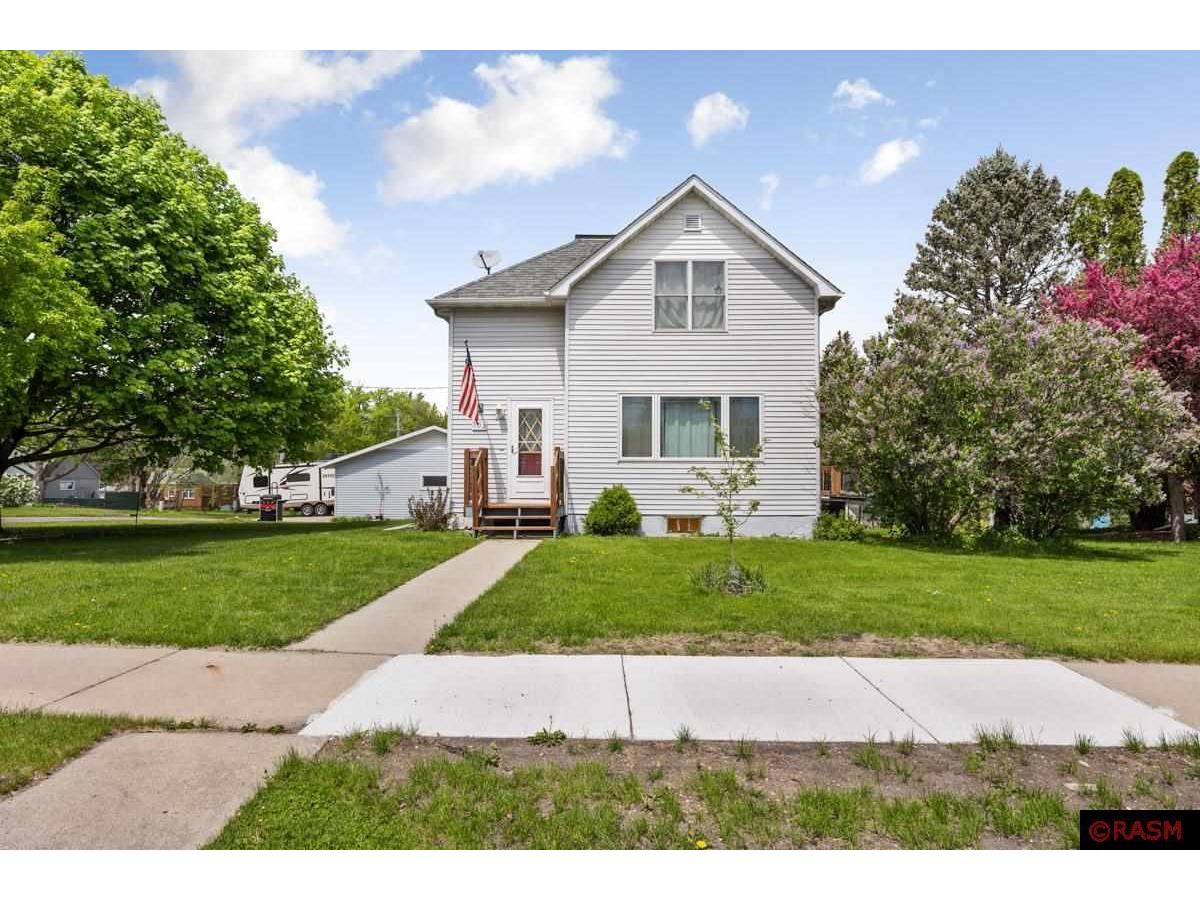 502 NE Smith Street Mapleton MN 56065 7034899 image1