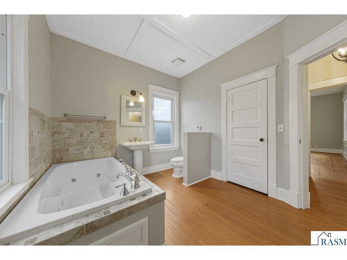 503 N Seventh Street Henderson MN 56044 7038876 image16