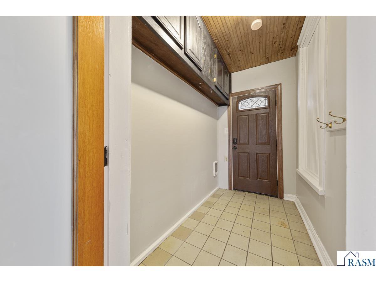 503 N Seventh Street Henderson MN 56044 7038876 image6