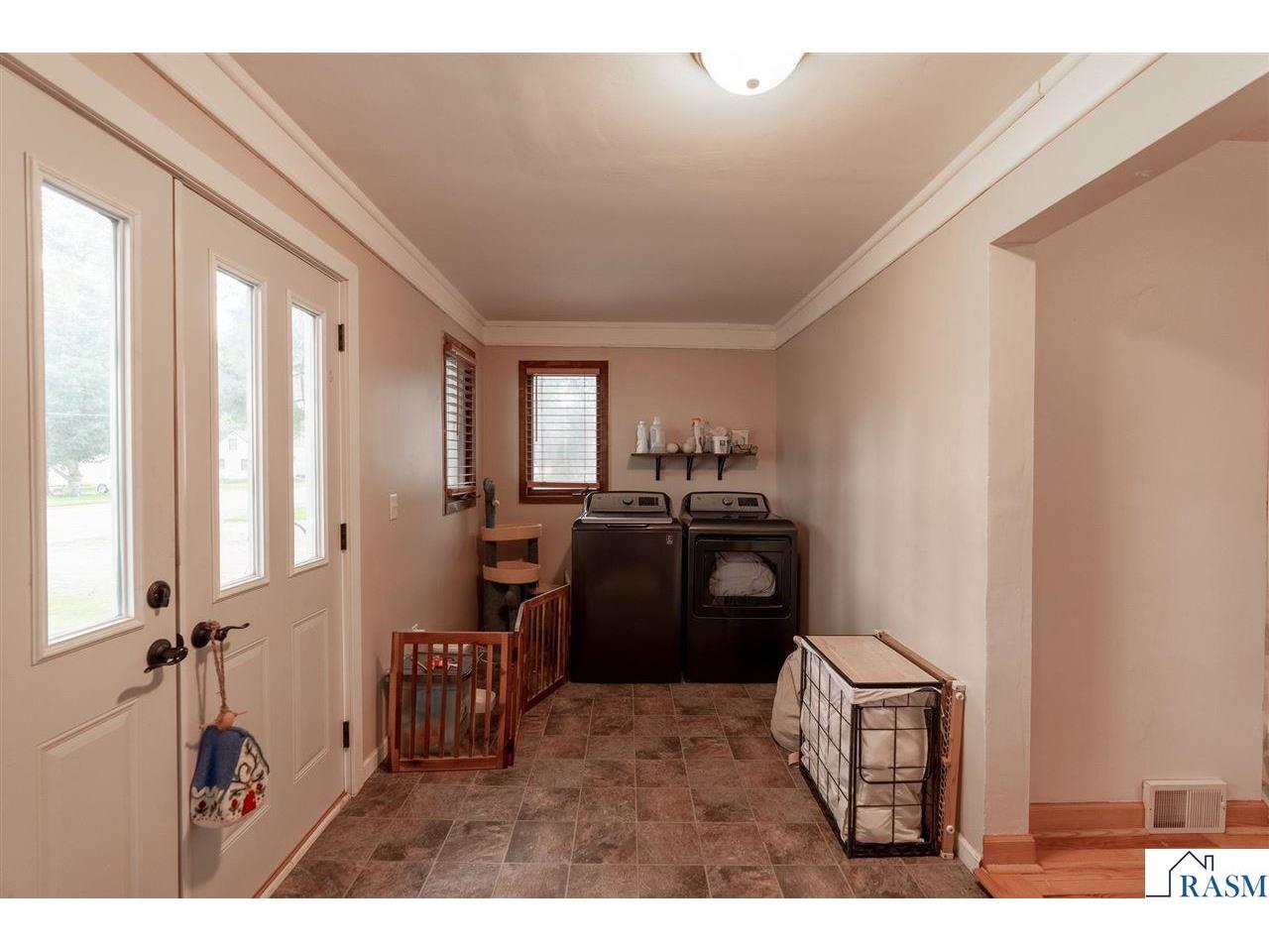 503 S Central Avenue Mapleton MN 56065 7038293 image9