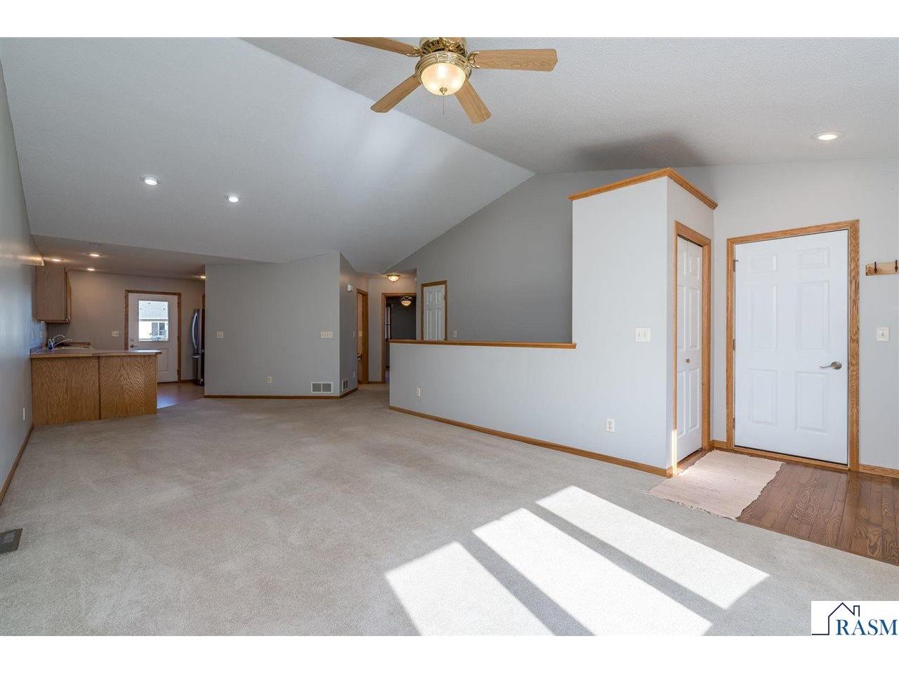 503 West Nathan Street Lake Crystal MN 56055 7038709 image4