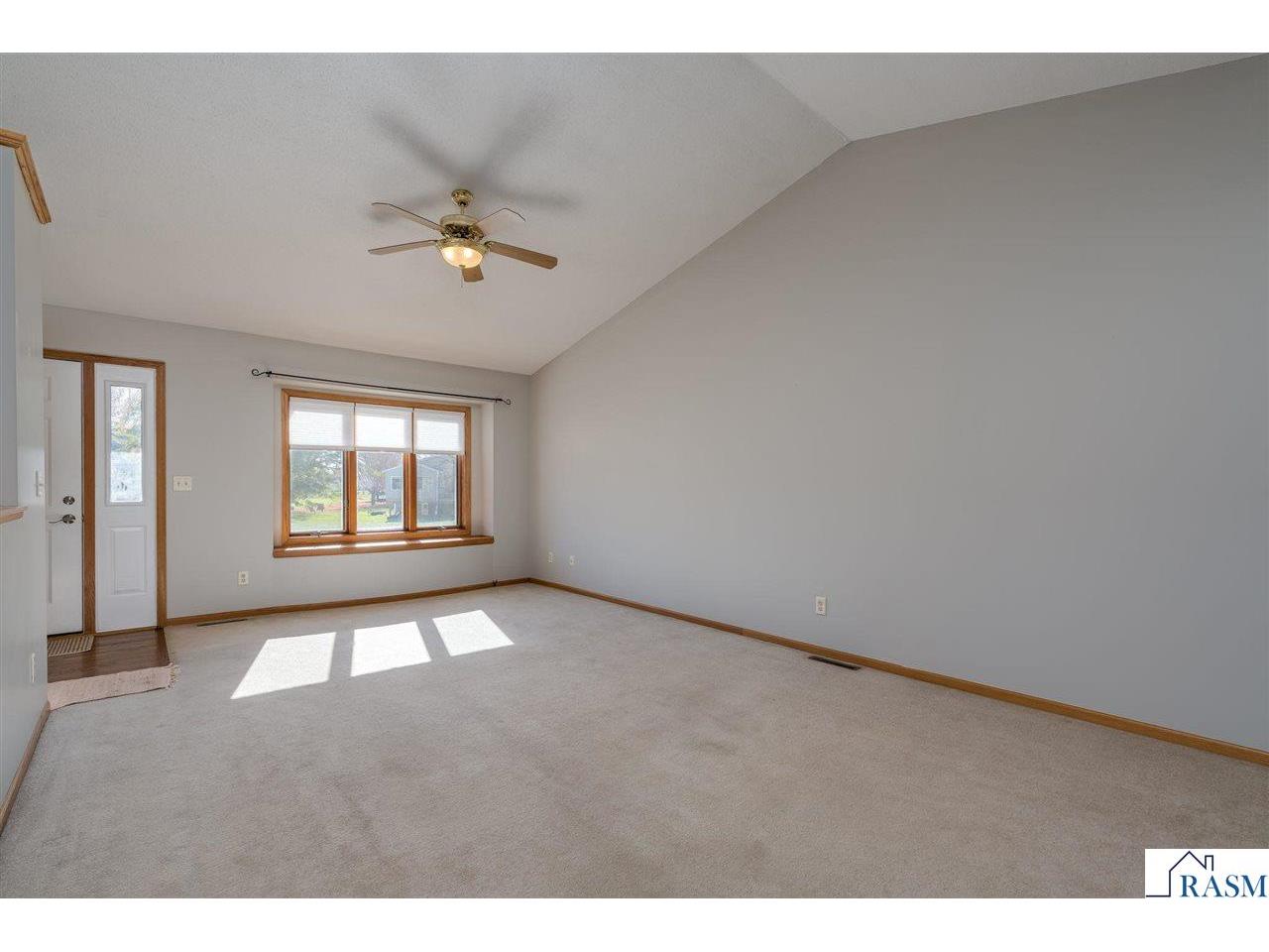 503 West Nathan Street Lake Crystal MN 56055 7038709 image5