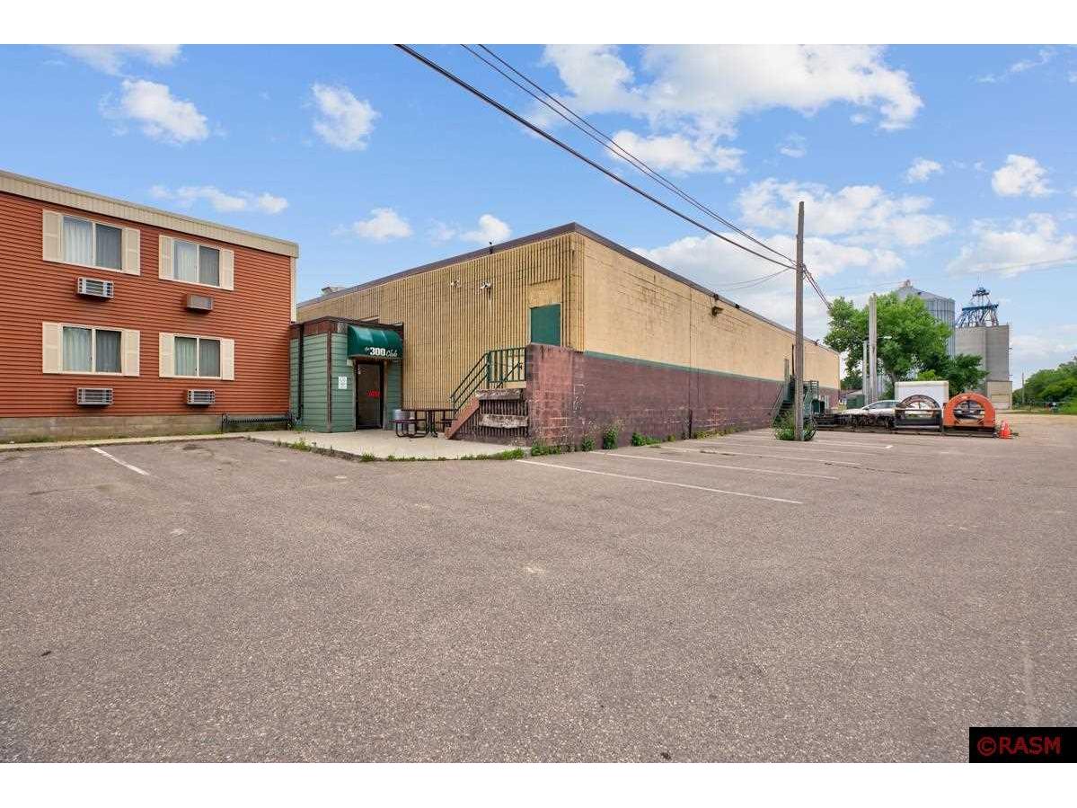 504 N Main Street, Le Sueur, MN, 56058 MLS 7031357 Edina Realty