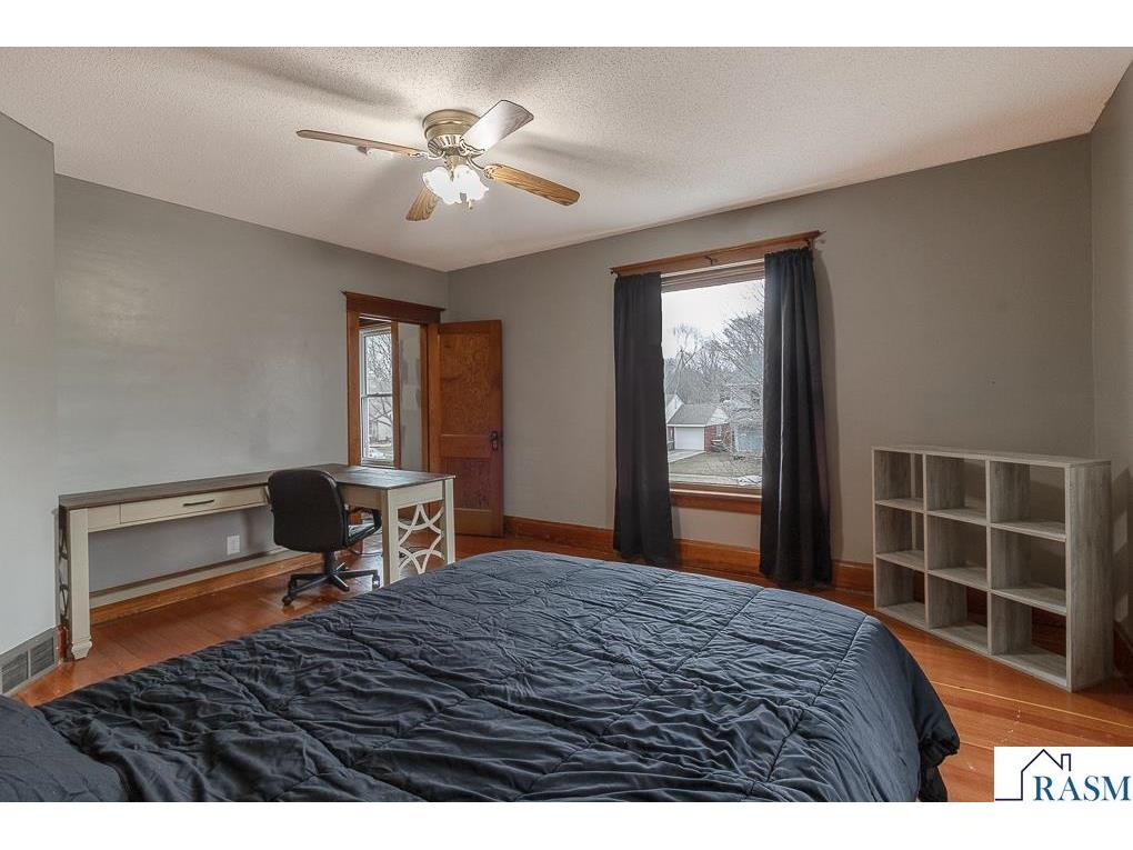 504 SW 2nd Street Madelia MN 56062 7039955 image24