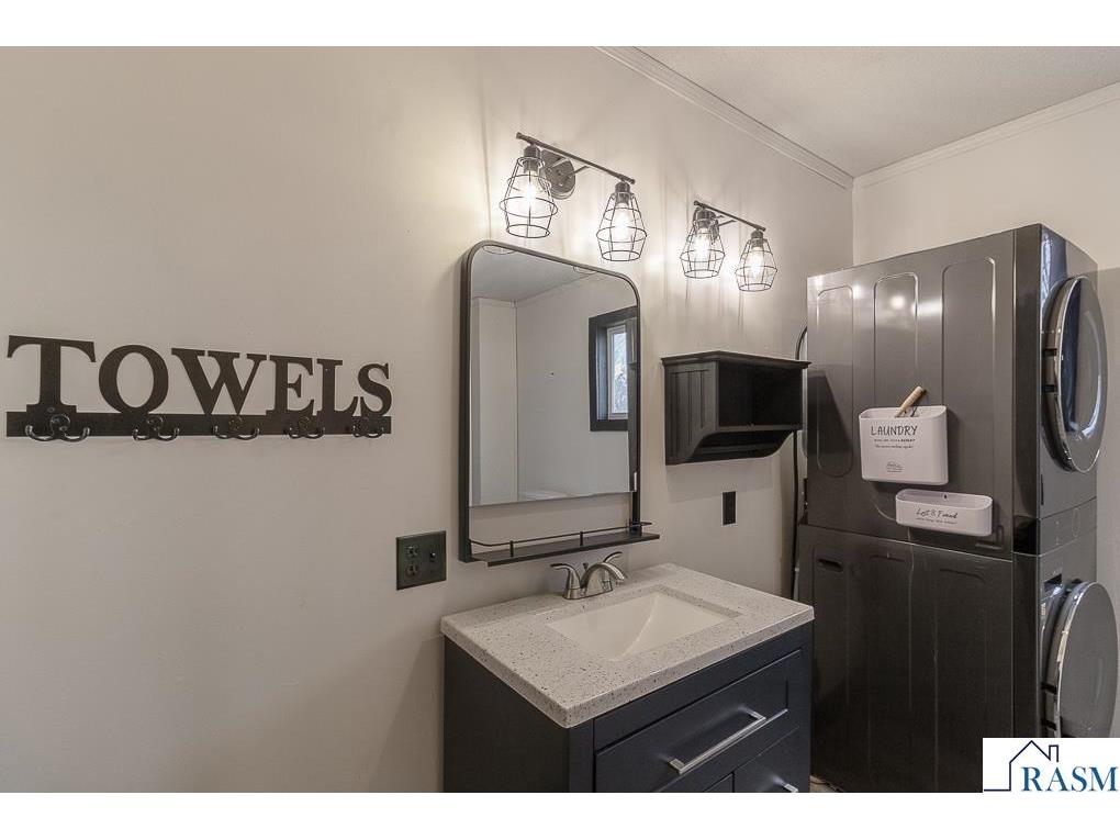 504 SW 2nd Street Madelia MN 56062 7039955 image26