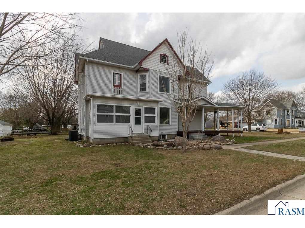 504 SW 2nd Street Madelia MN 56062 7039955 image36