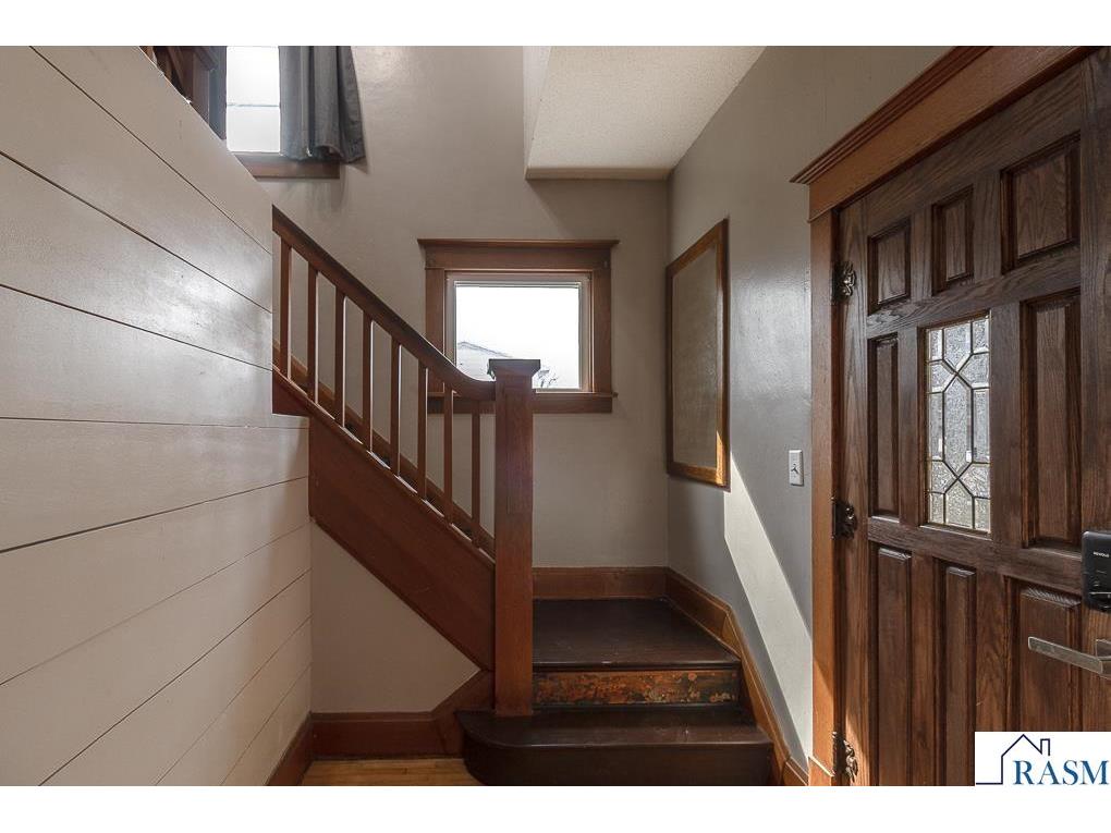 504 SW 2nd Street Madelia MN 56062 7039955 image4