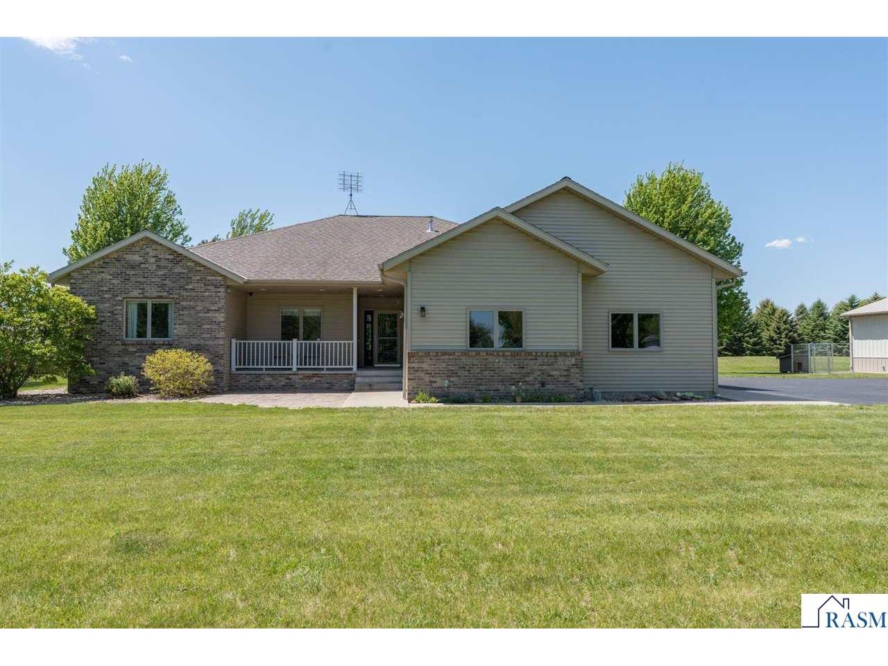 50792 Birch Bluff Drive North Mankato MN 56003 7040374 image3