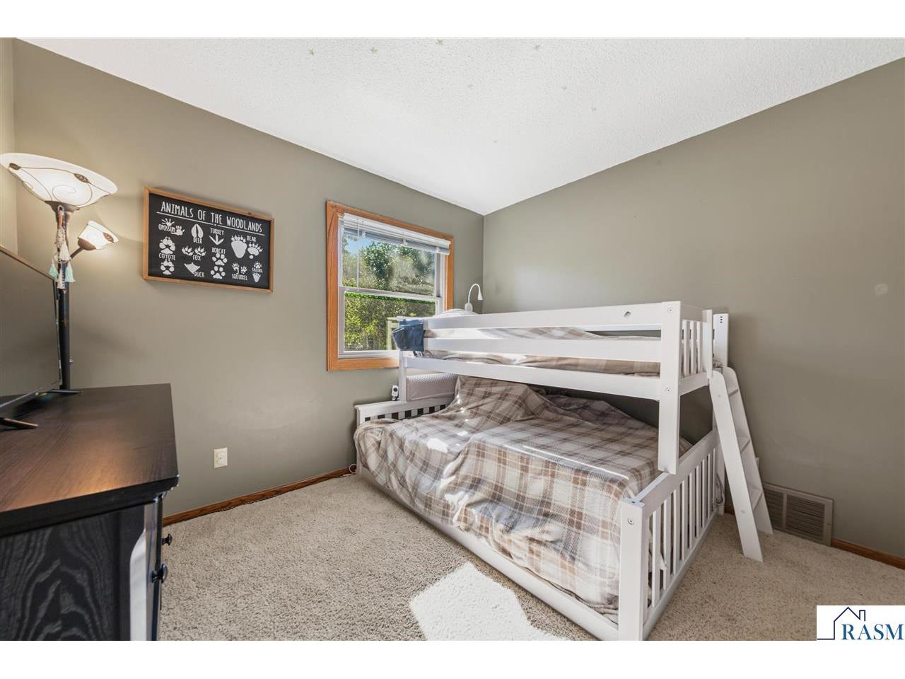508 Ridge Road Henderson MN 56044 267040908 image14