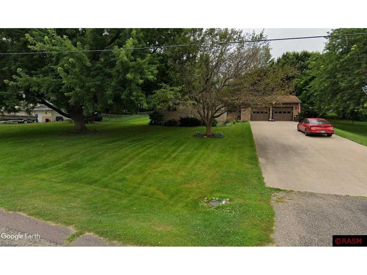 509 E Main Street Saint Clair MN 56080 7036267 image1