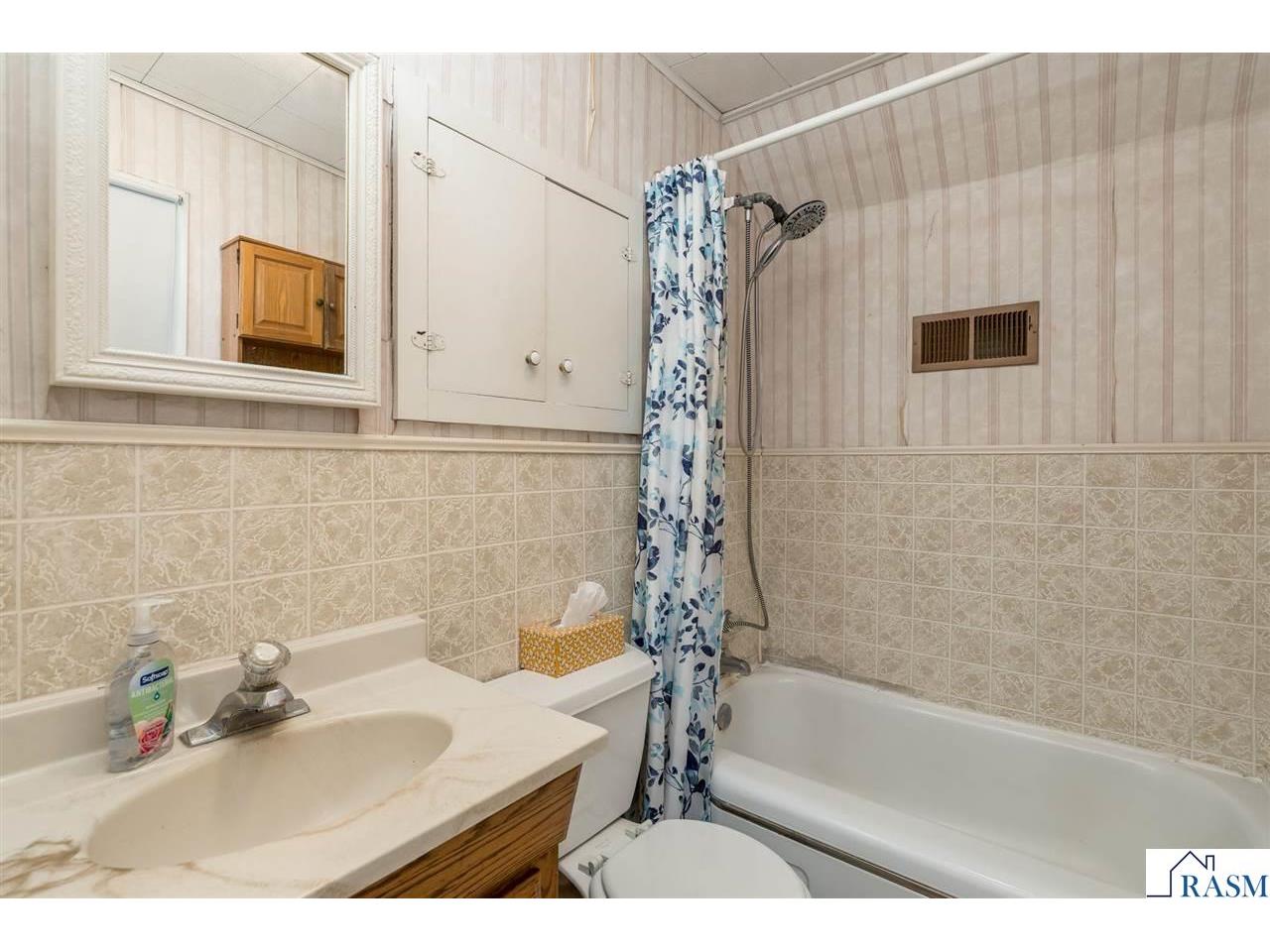 509 Walnut Avenue Madison Lake MN 56063 7039487 image23