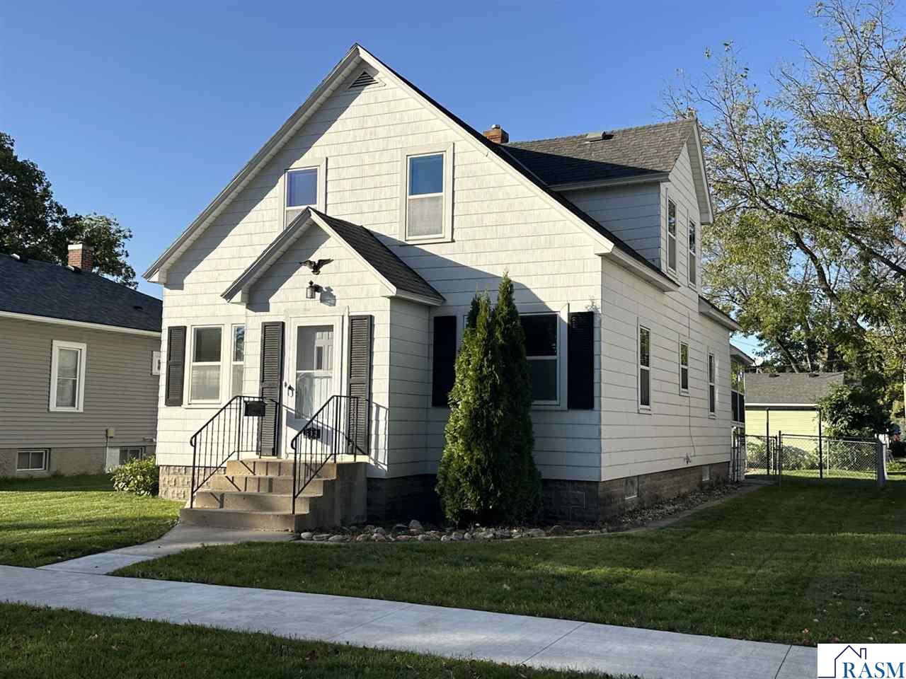 512 Page Avenue North Mankato MN 56003 7038788 image1