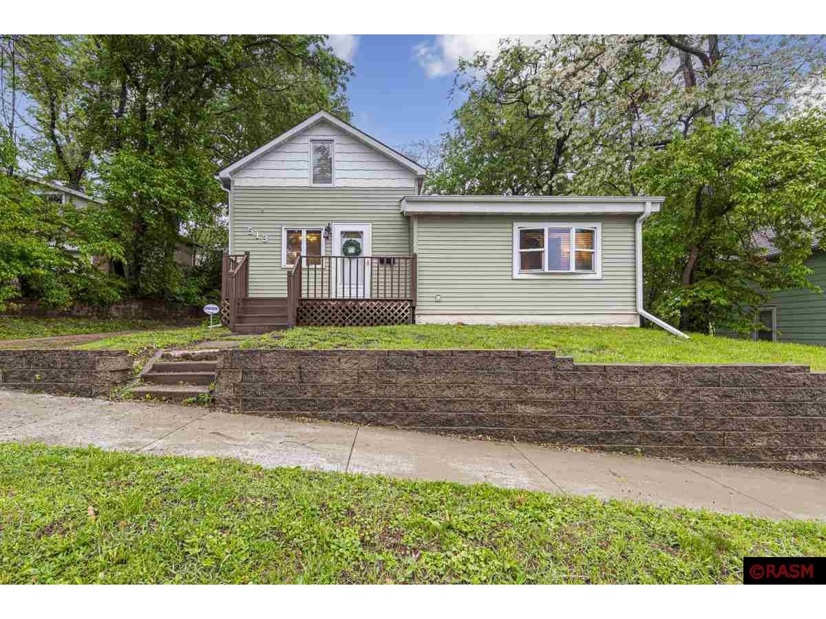 513 W Pleasant Street Mankato MN 56001 7037504 image1