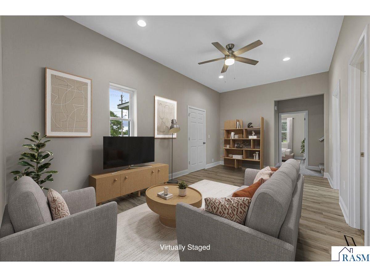 515 SW Benzel Avenue Madelia MN 56062 7039617 image2