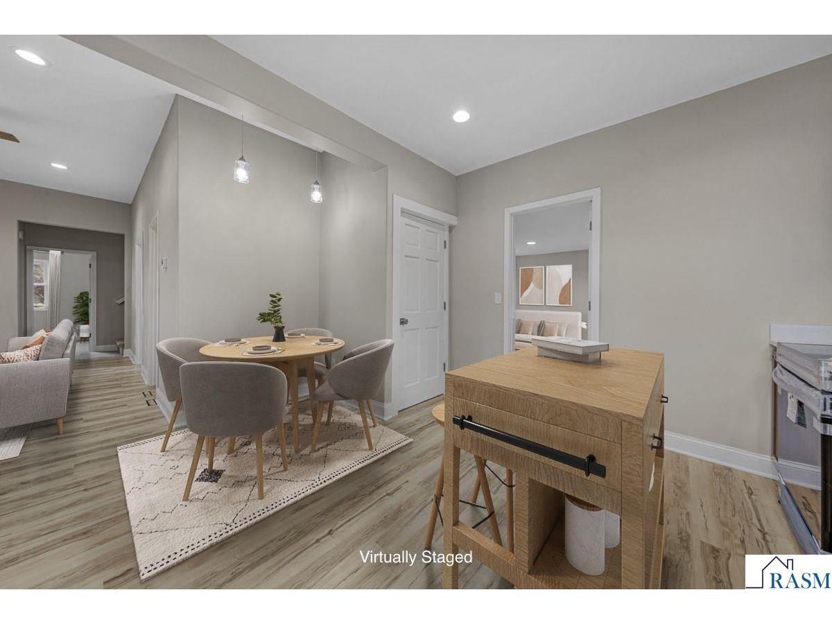 515 SW Benzel Avenue Madelia MN 56062 7039617 image4