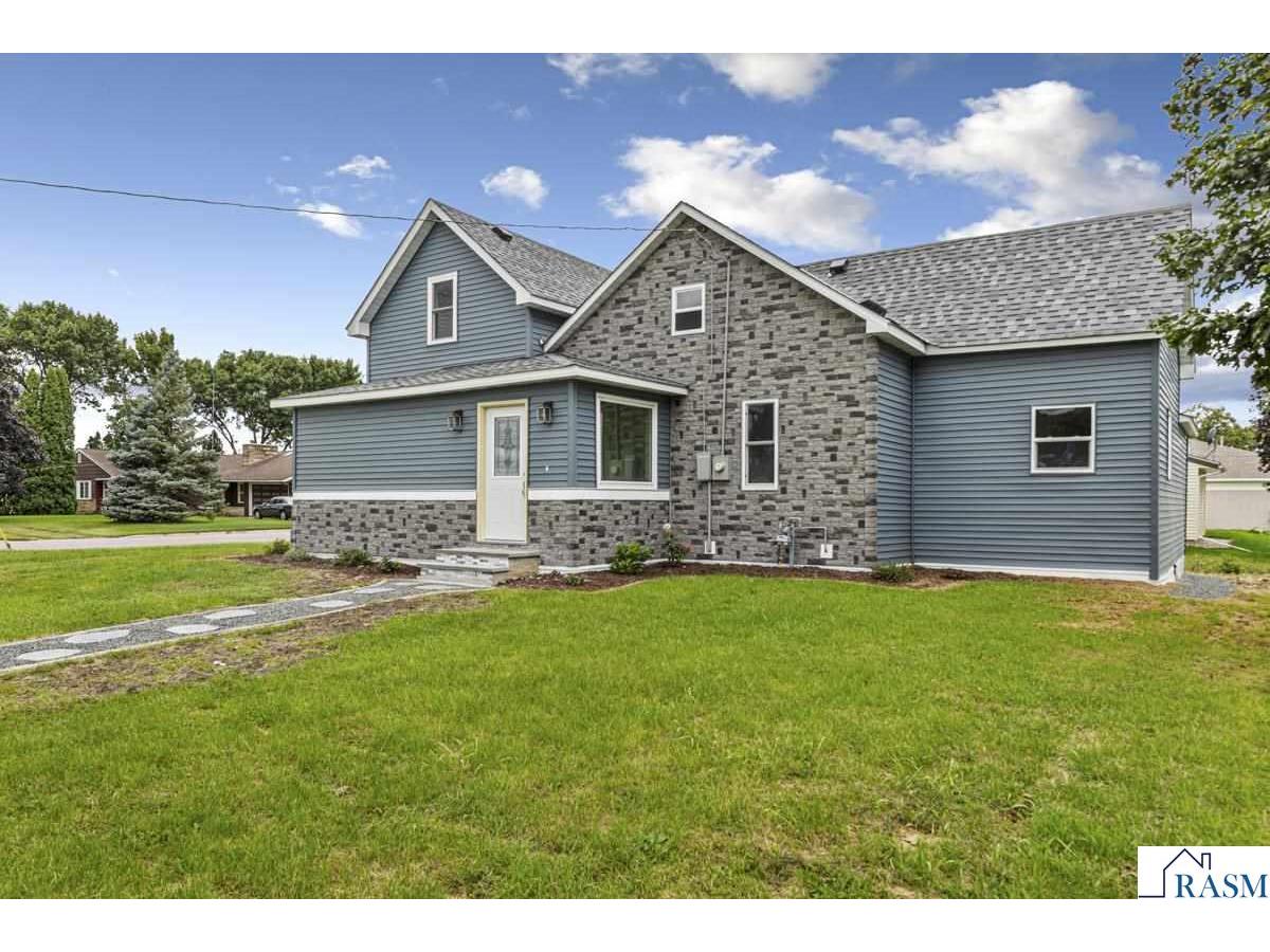 515 SW Benzel Avenue Madelia MN 56062 7039617 image41