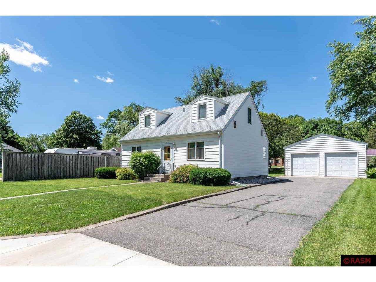 517 S Hunt Street Lake Crystal MN 56055 7035104 image1