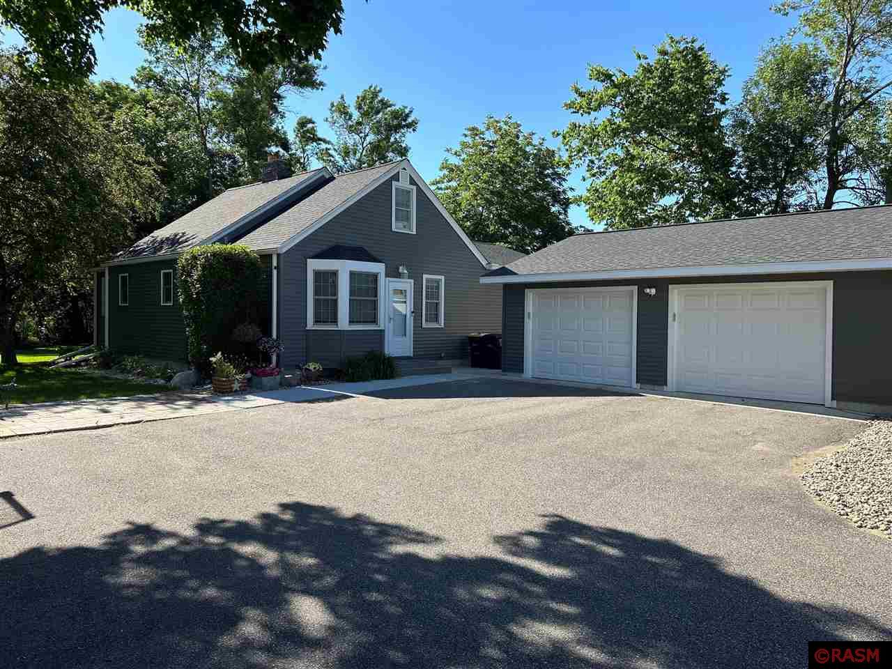 520 S Agency Street Eagle Lake MN 56024 7035049 image1