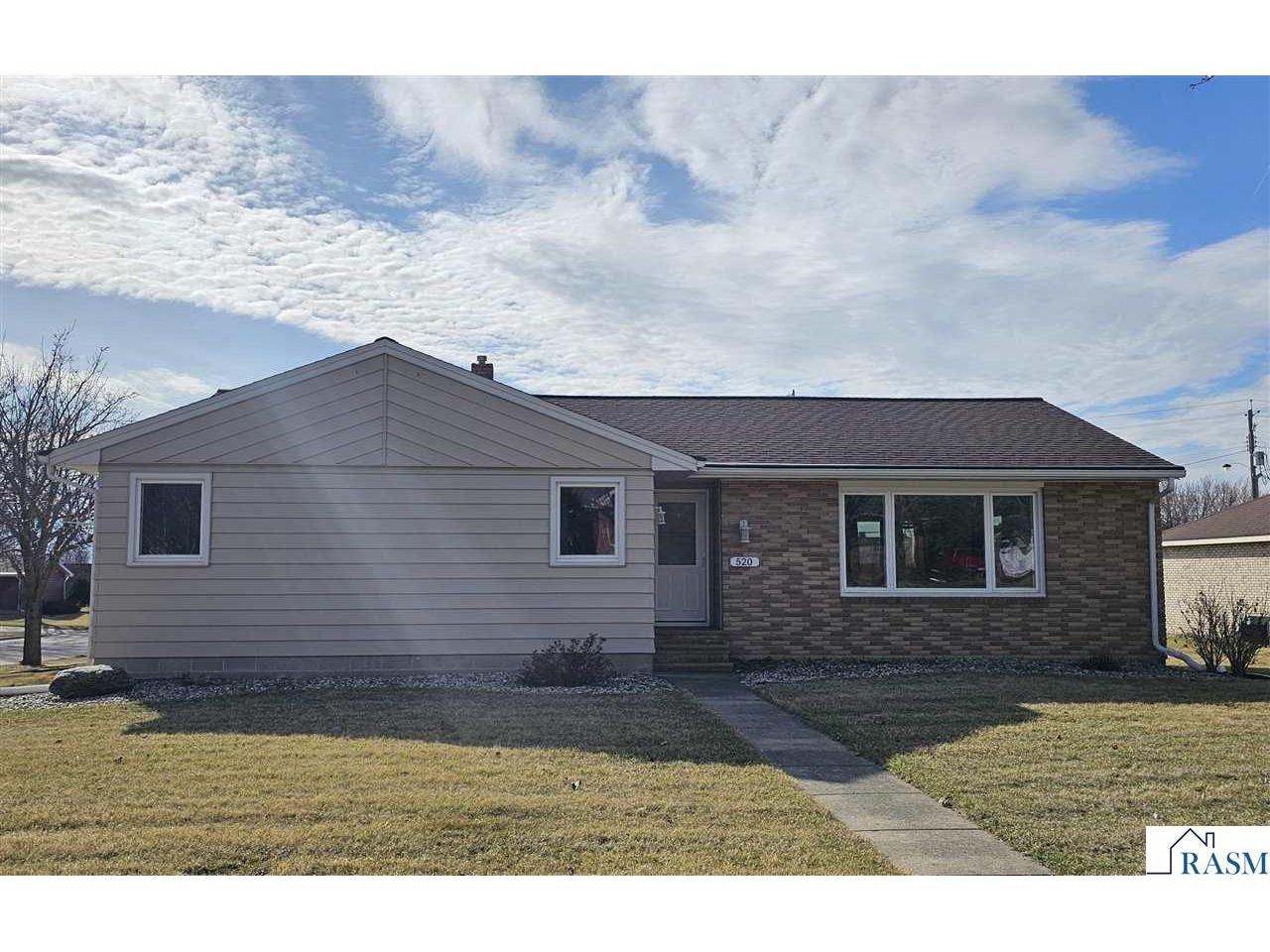 520 SW 3rd Avenue Sleepy Eye MN 56085 7039748 image1