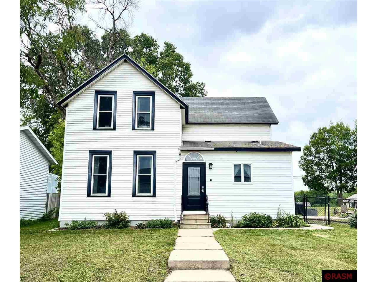 521 S Valley Street New Ulm MN 56073 7038352 image1