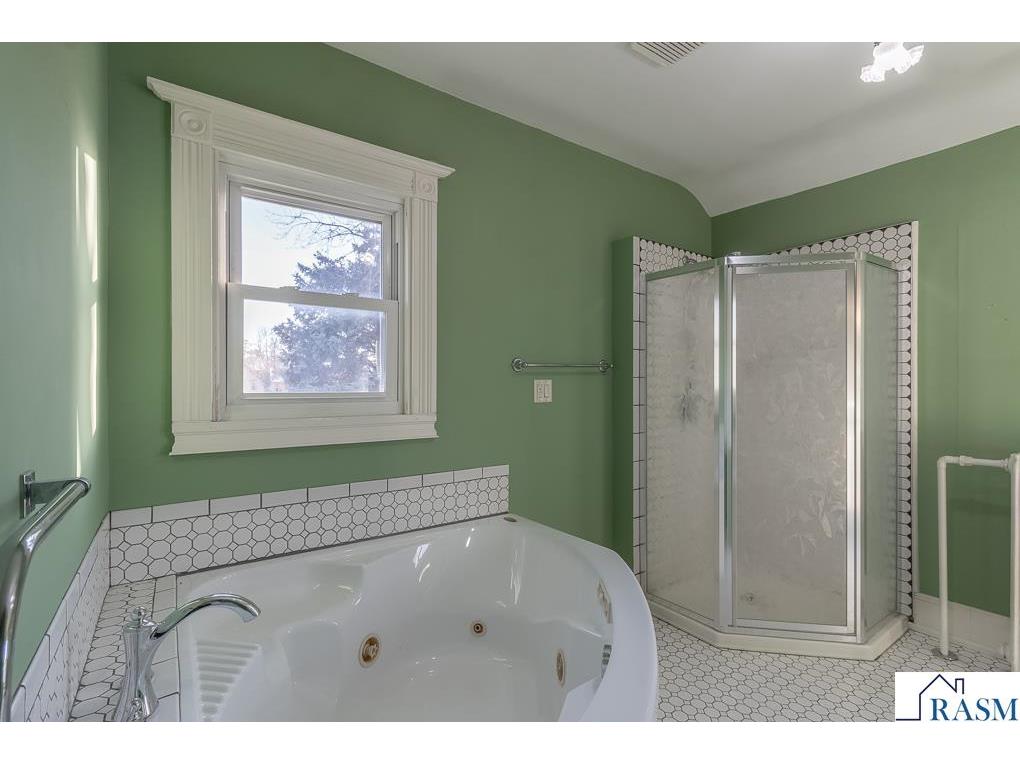 522 NE 2nd Avenue Waseca MN 56093 7039110 image35