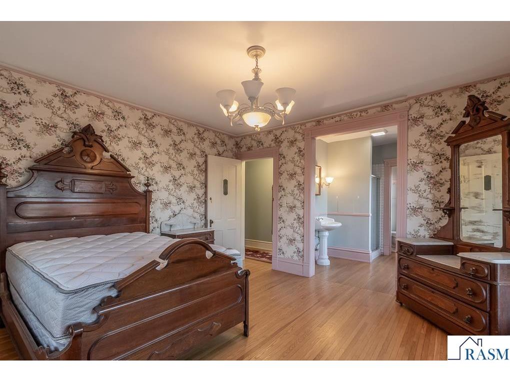 522 NE 2nd Avenue Waseca MN 56093 7039110 image43