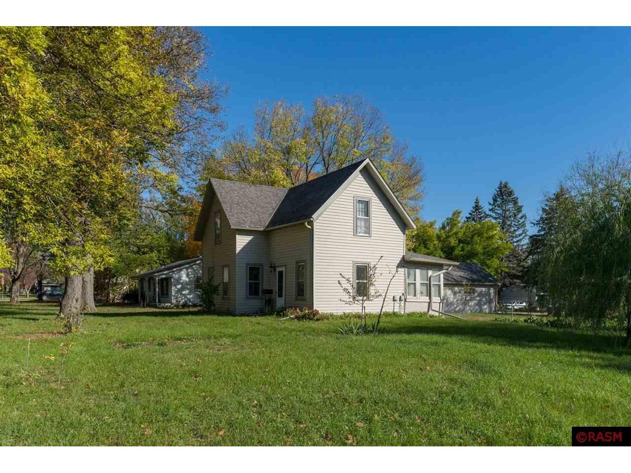 523 W Evenson Street Saint Peter MN 56082 7033595 image1