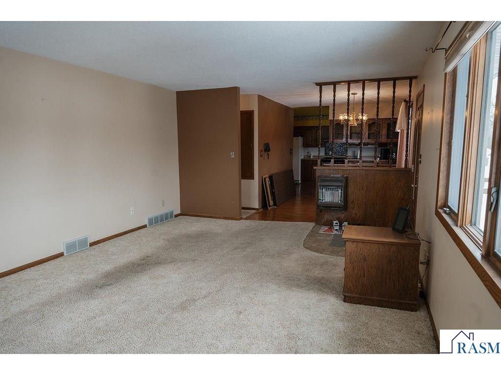 525 N Hood Street Blue Earth MN 56013 7039404 image16