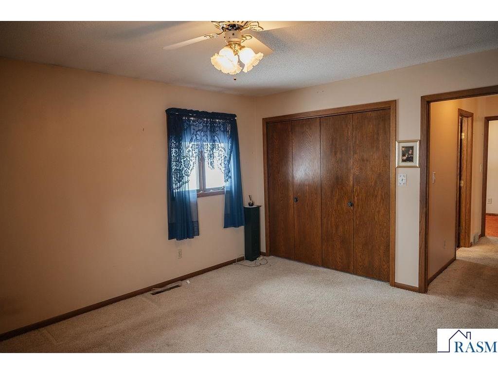 525 N Hood Street Blue Earth MN 56013 7039404 image19