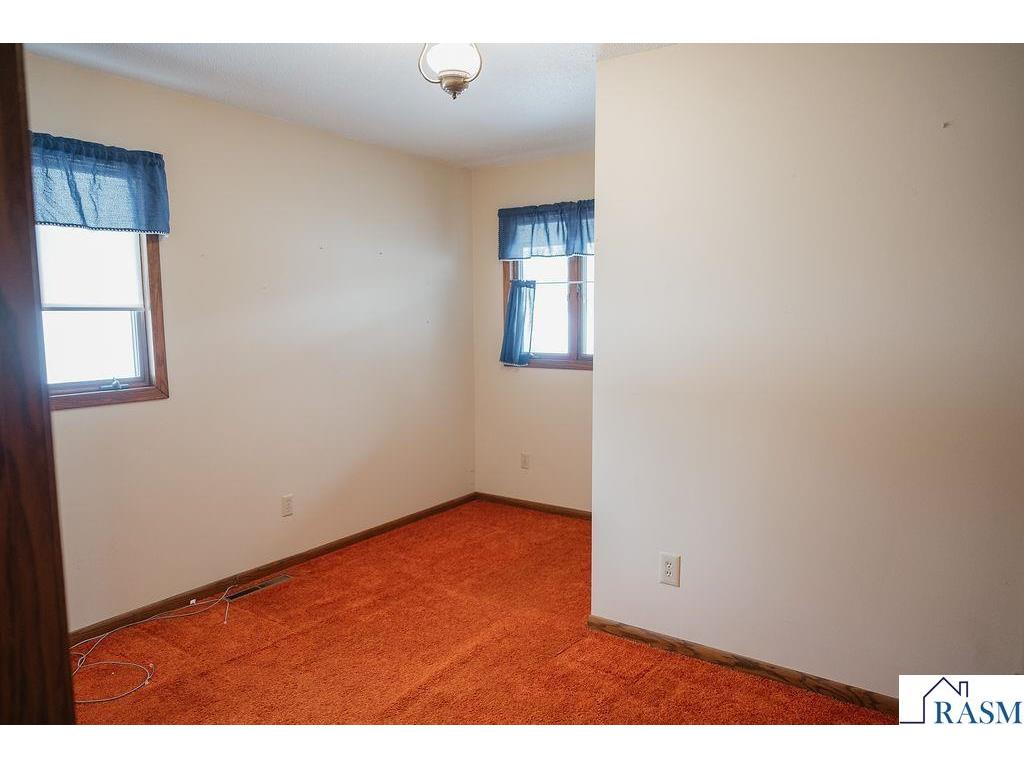 525 N Hood Street Blue Earth MN 56013 7039404 image22