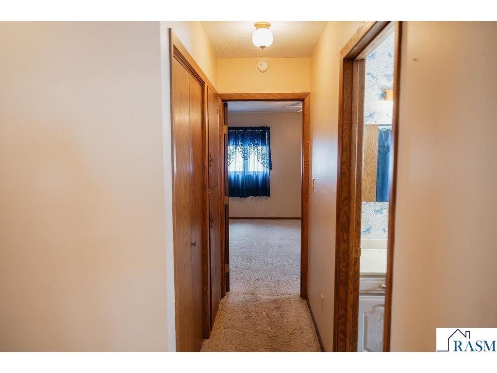 525 N Hood Street Blue Earth MN 56013 7039404 image26