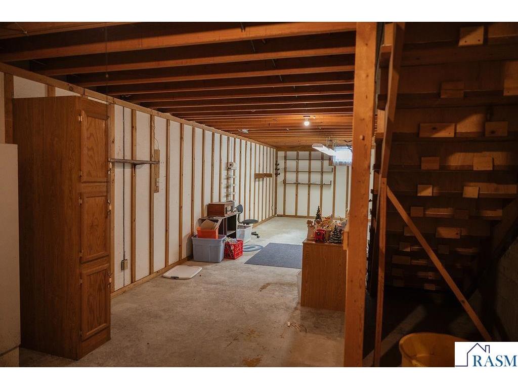 525 N Hood Street Blue Earth MN 56013 7039404 image30