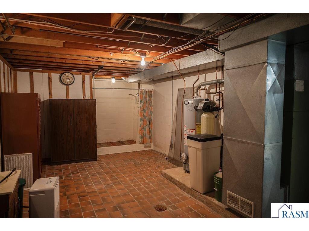 525 N Hood Street Blue Earth MN 56013 7039404 image31