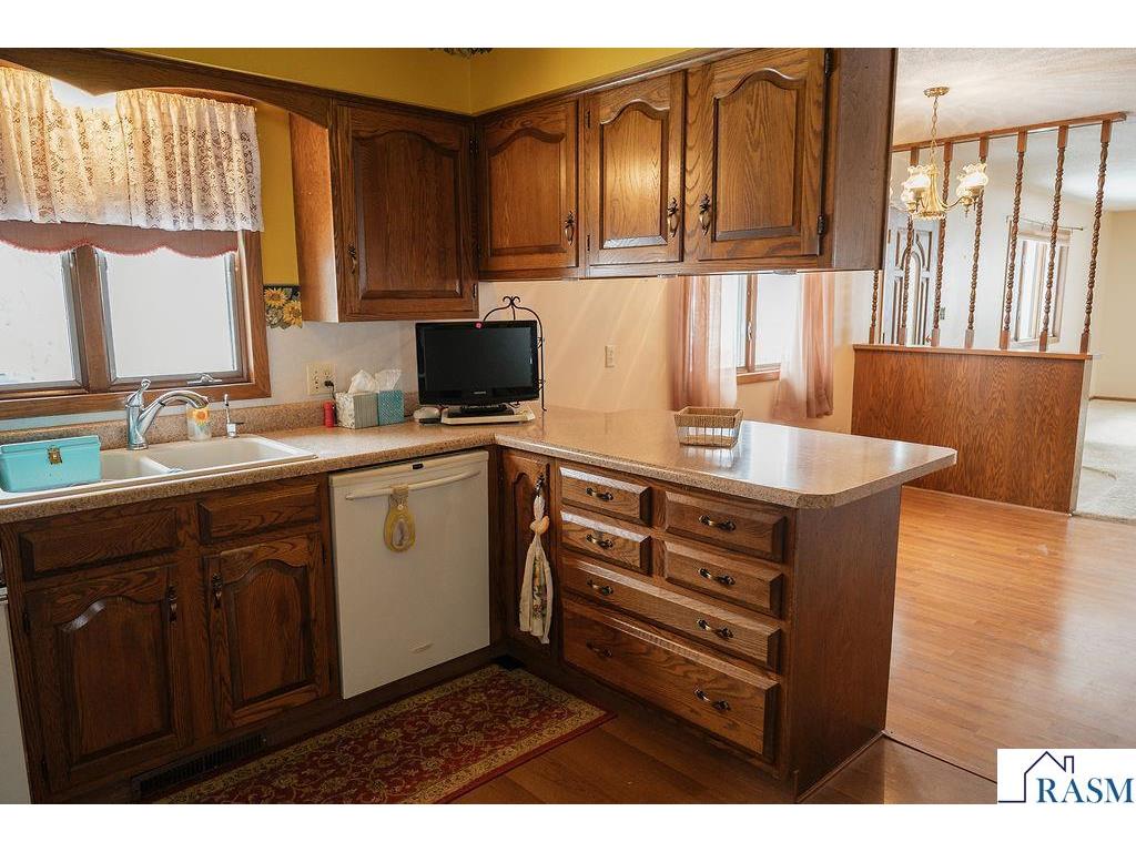 525 N Hood Street Blue Earth MN 56013 7039404 image6