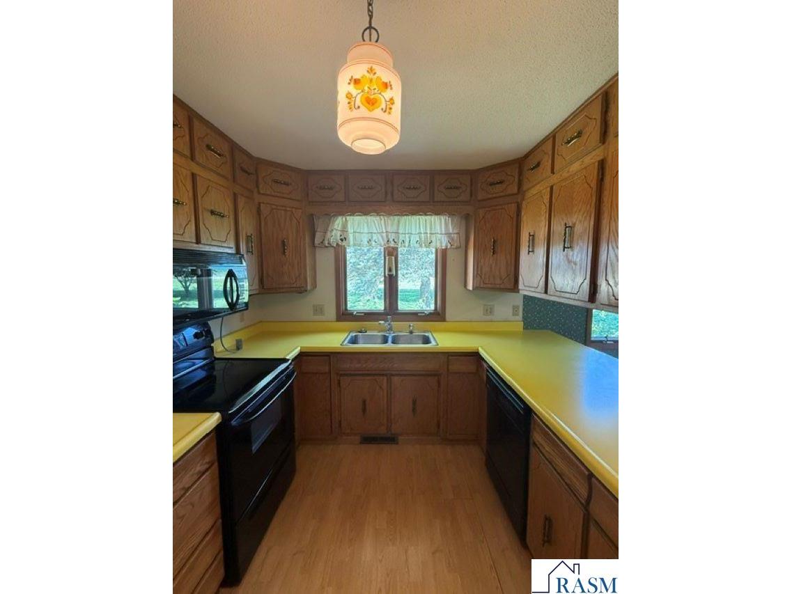 52621 Valley View Circle North Mankato MN 56003 267040922 image24