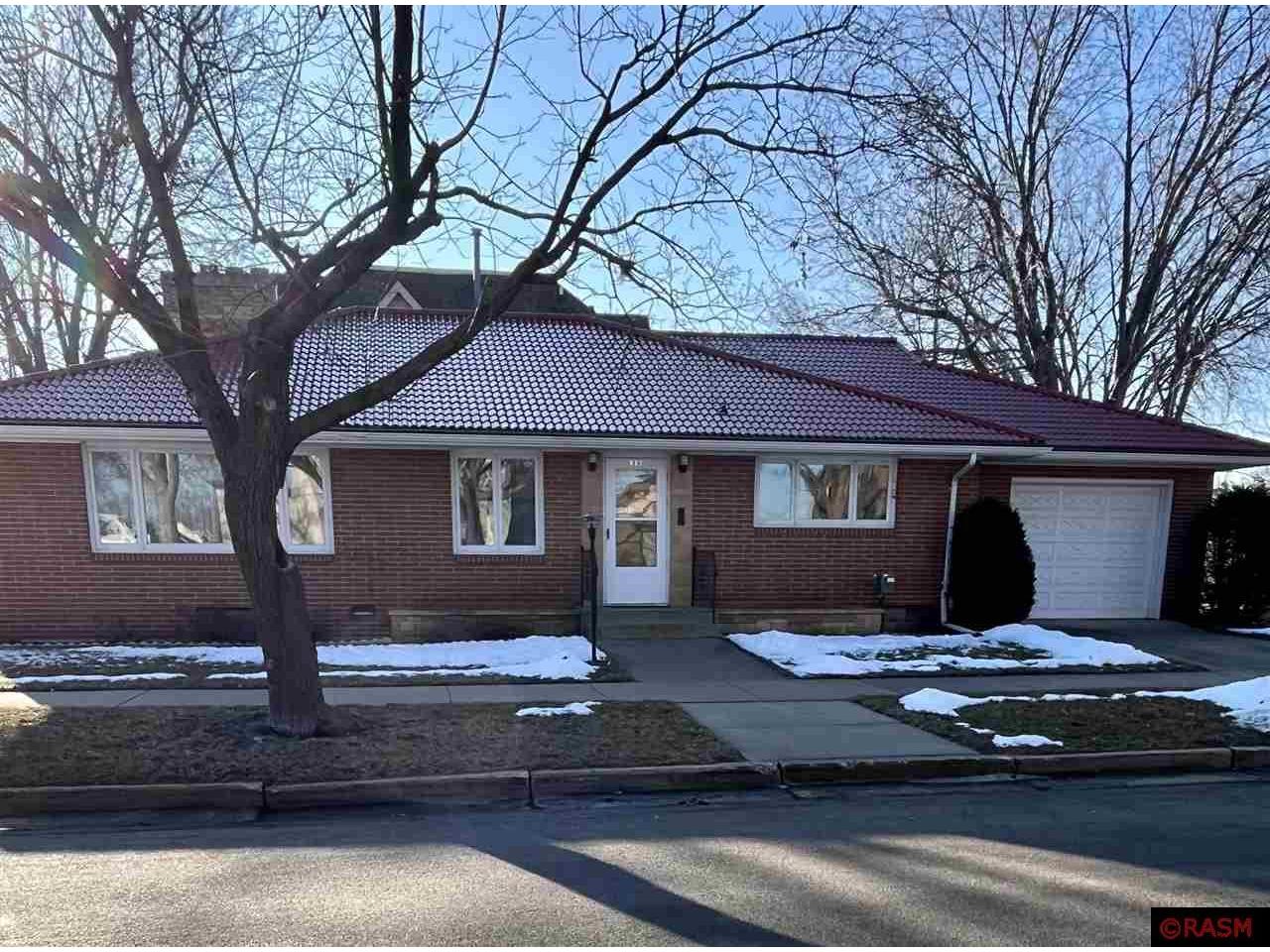 527 N Minnesota Street New Ulm MN 56073 7034290 image1