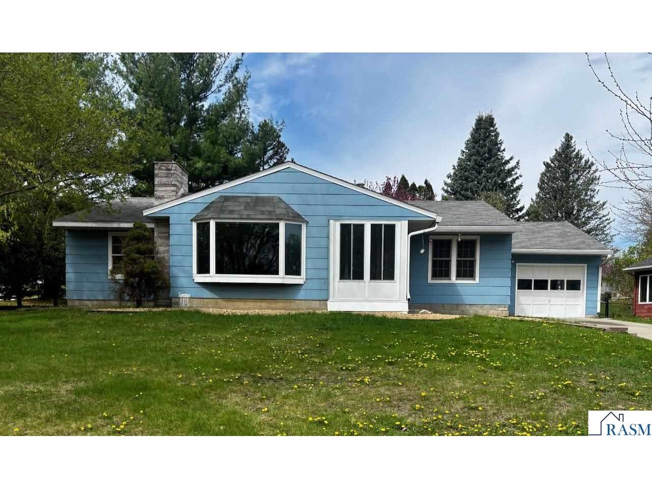 532 Capitol Drive Saint Peter MN 56082 7040212 image1