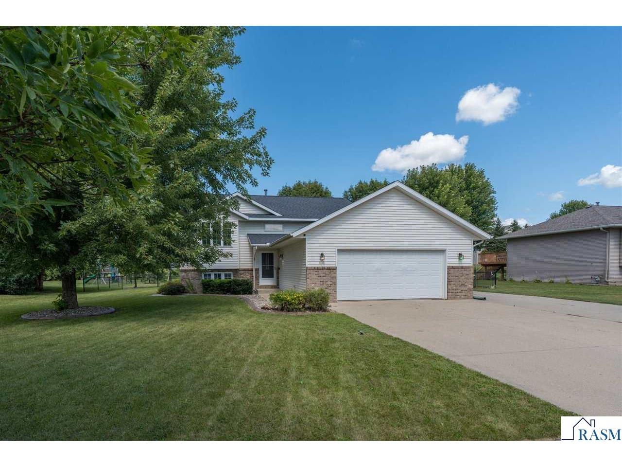 532 Le Sueur Avenue Eagle Lake MN 56024 7038464 image1