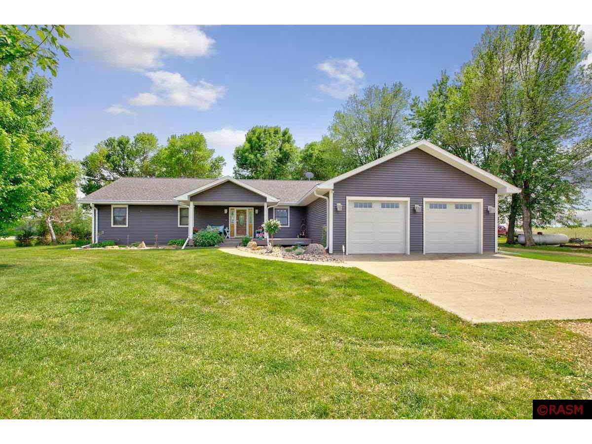 53483 188th Street Lake Crystal MN 56055 7032510 image1