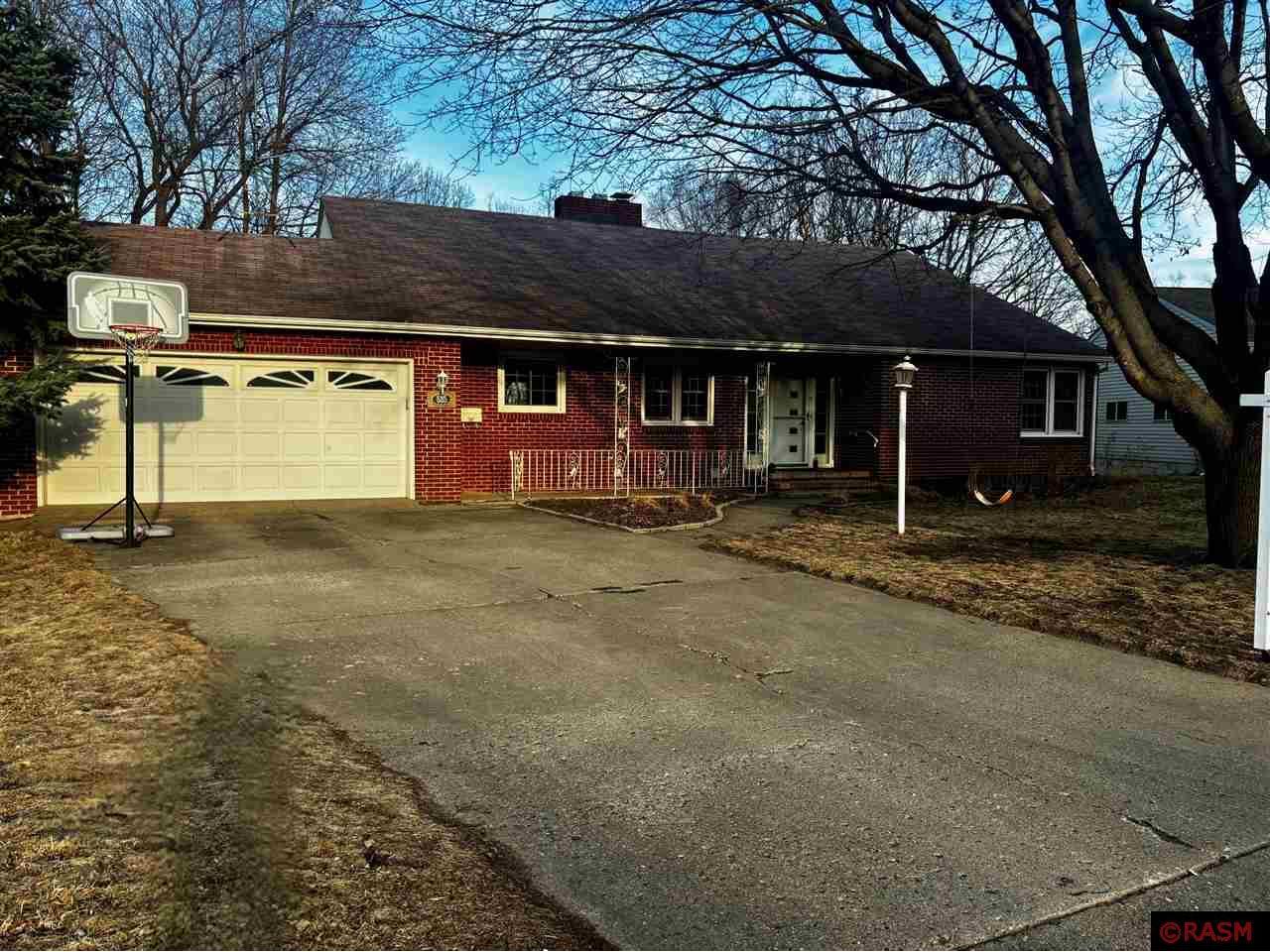 535 Capitol Drive Saint Peter MN 56082 7037116 image1