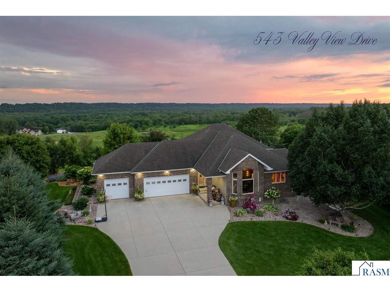 543 Valley View Drive Courtland MN 56021 7038168 image1
